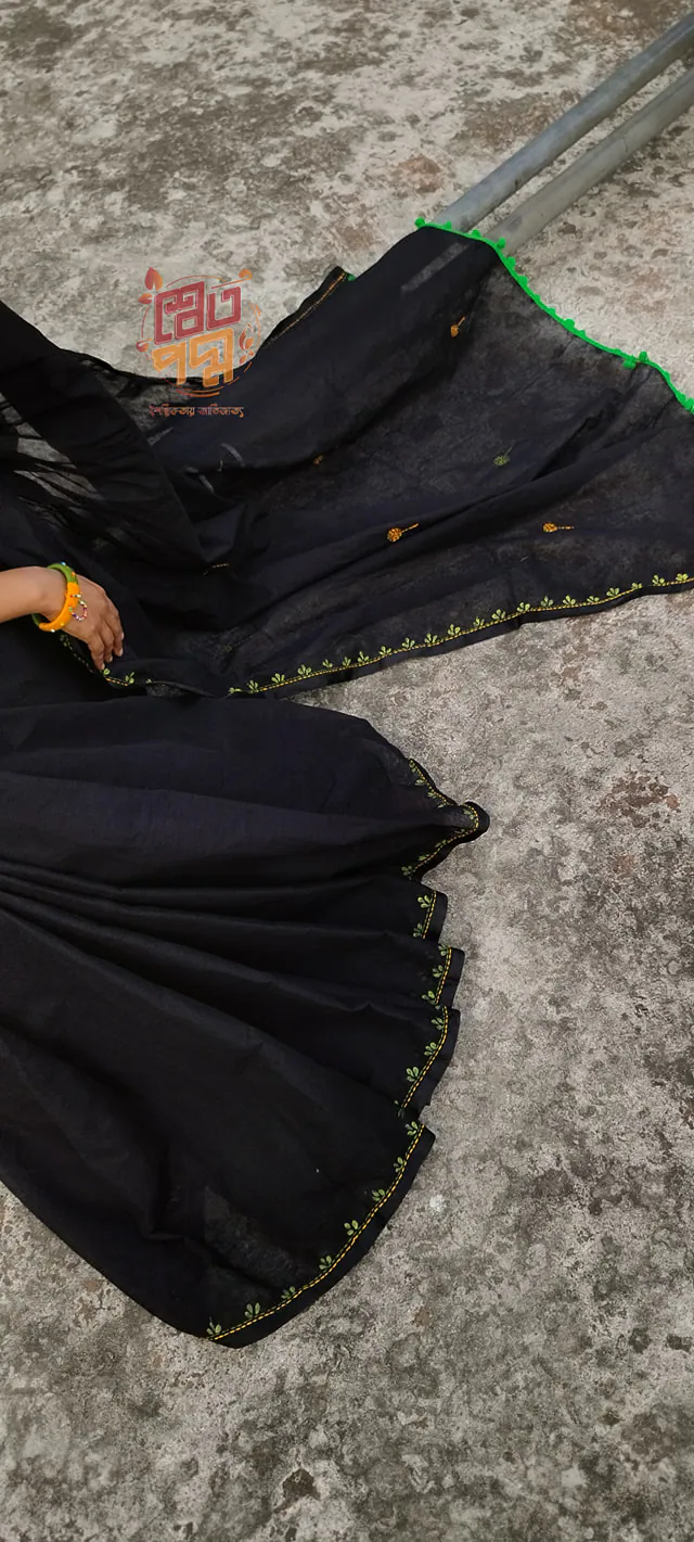 Handstitched saree